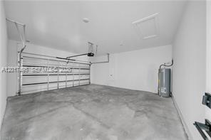 621 GREENBRIAR BLVD