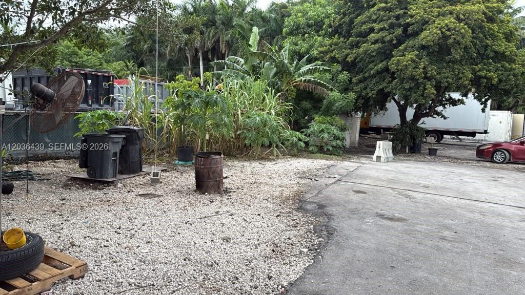 11970 NW 159th St