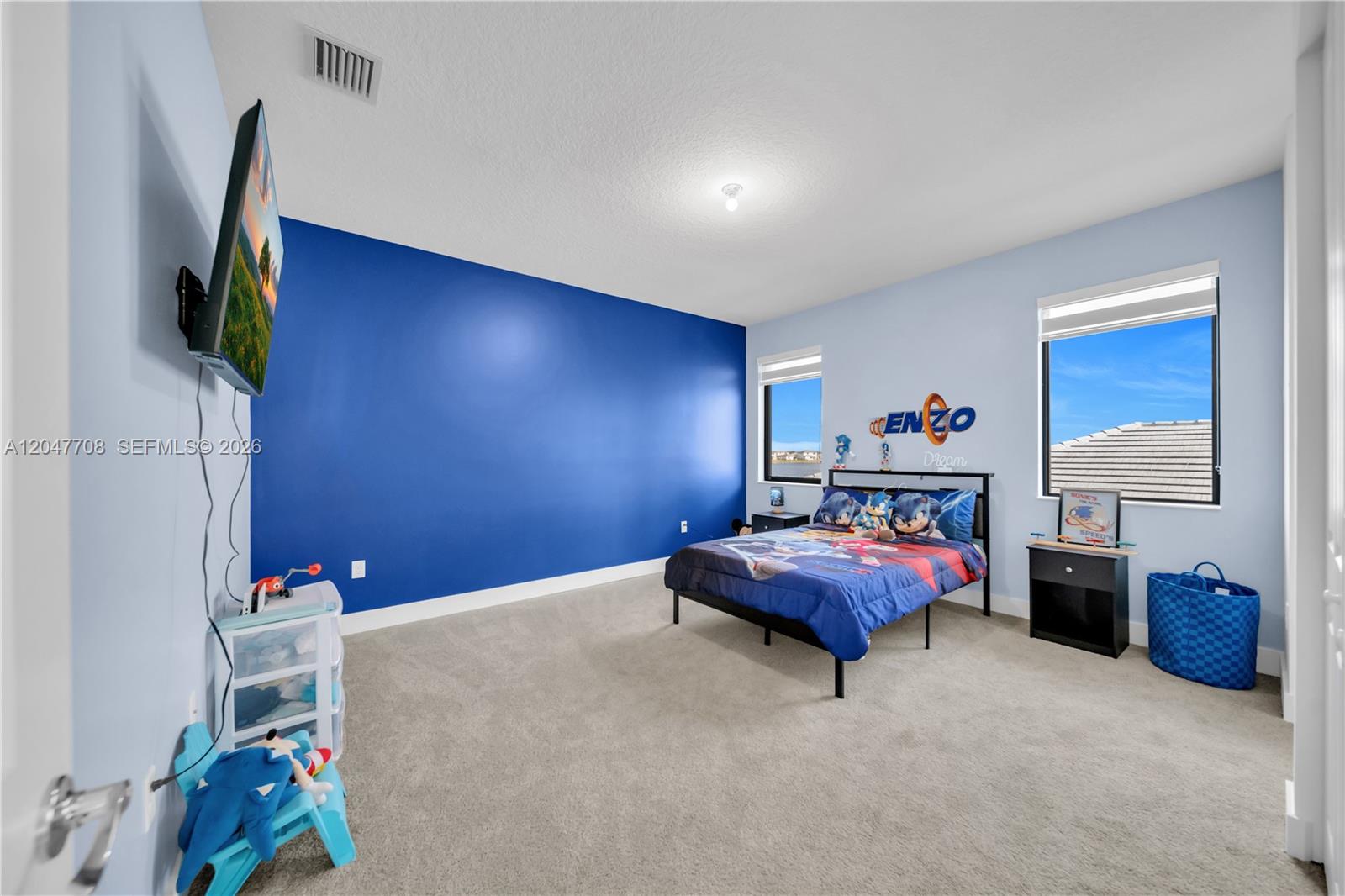 5206 Karlia Dr