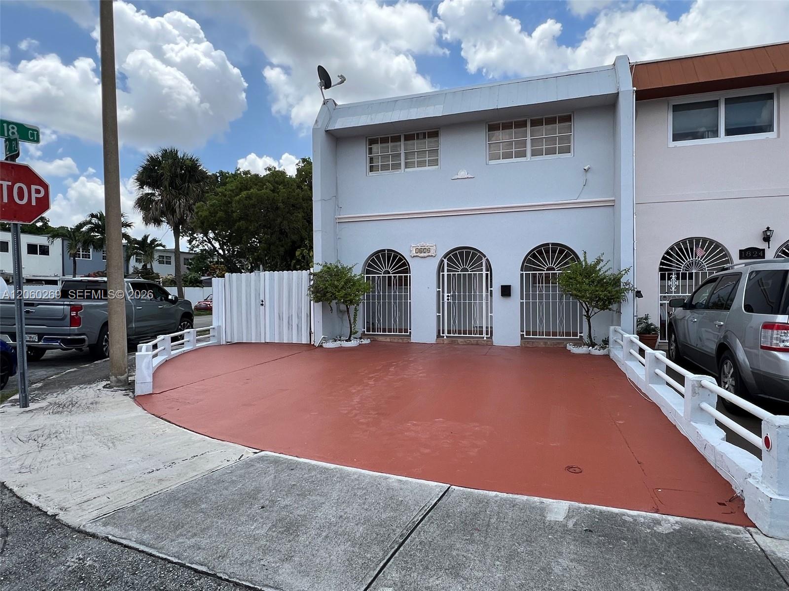 1820 W 72nd Pl