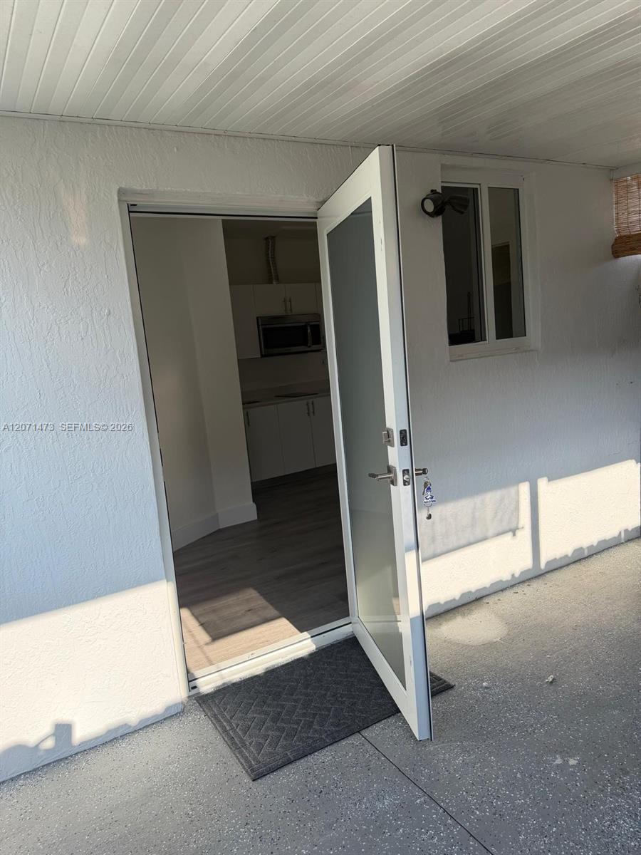 15420 SW 169th Ln Unit: Studio