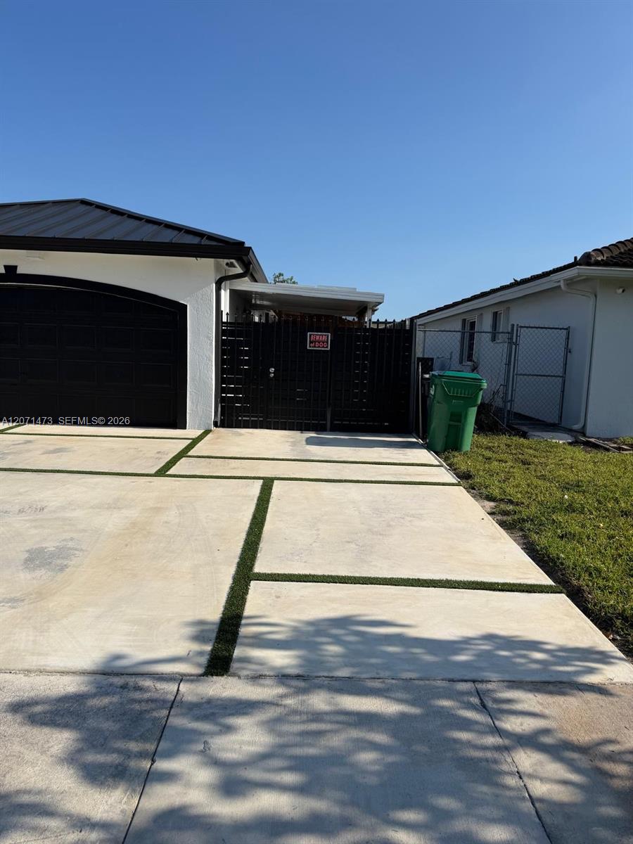 15420 SW 169th Ln Unit: Studio