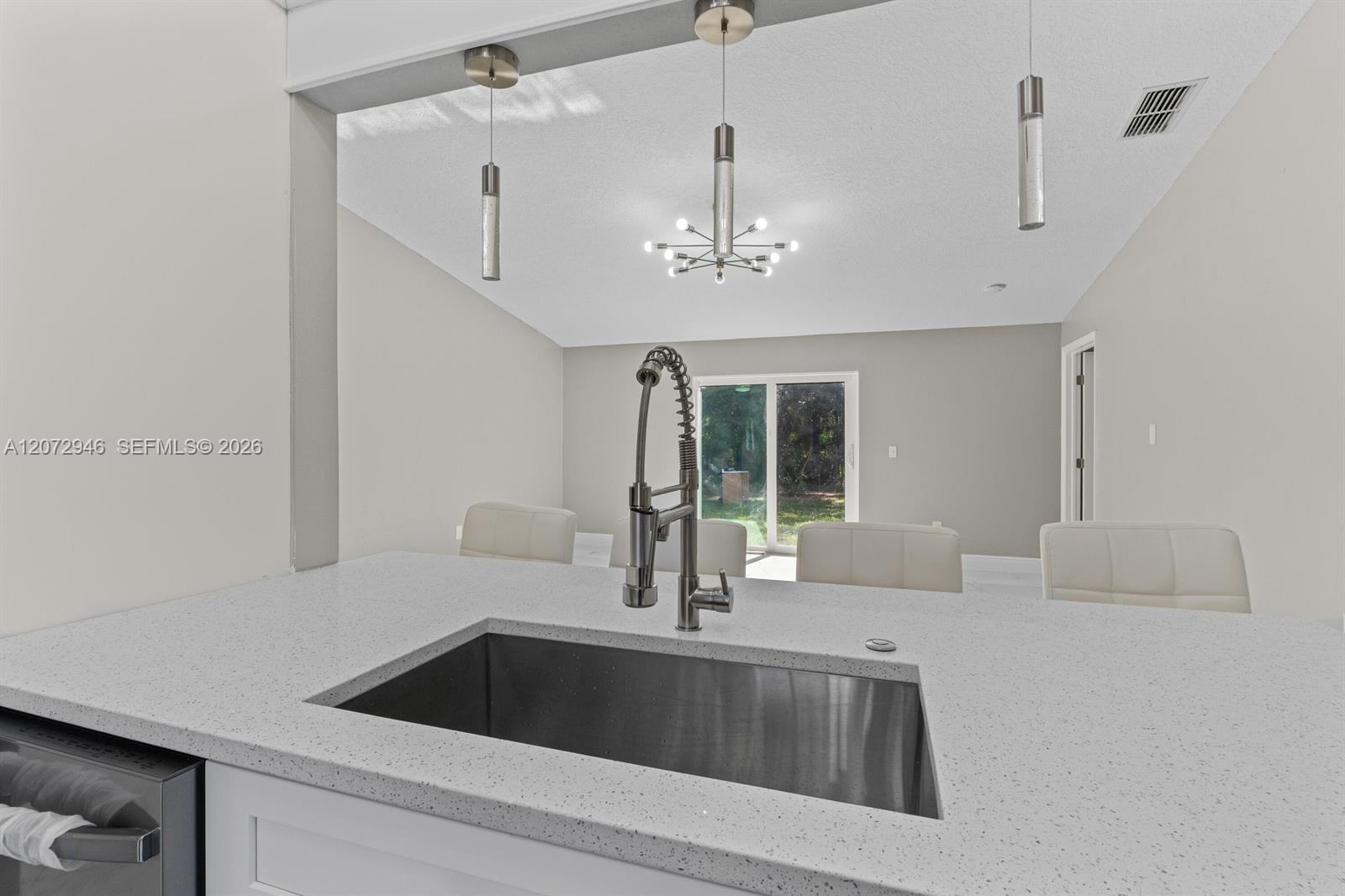 1774 NW GLENRIDGE # 1774