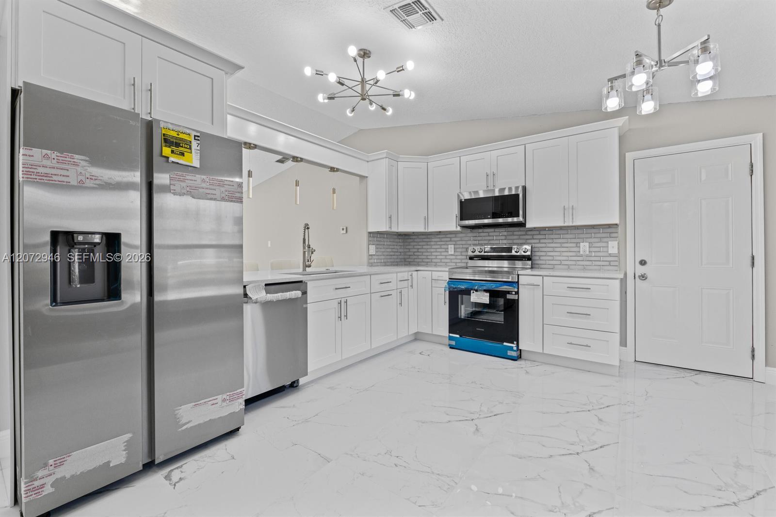 1774 NW GLENRIDGE # 1774