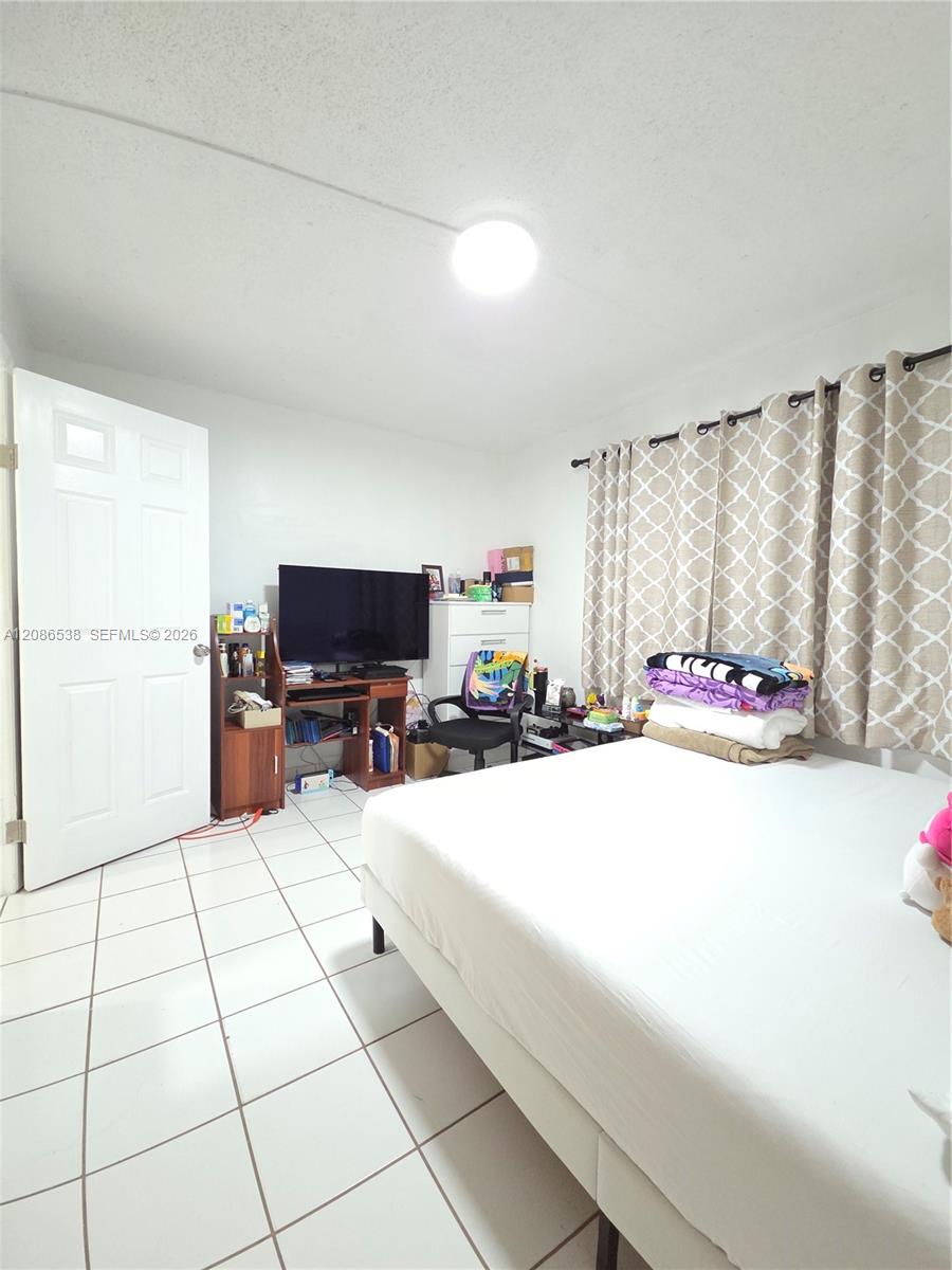 1784 W 56th Ter # 401