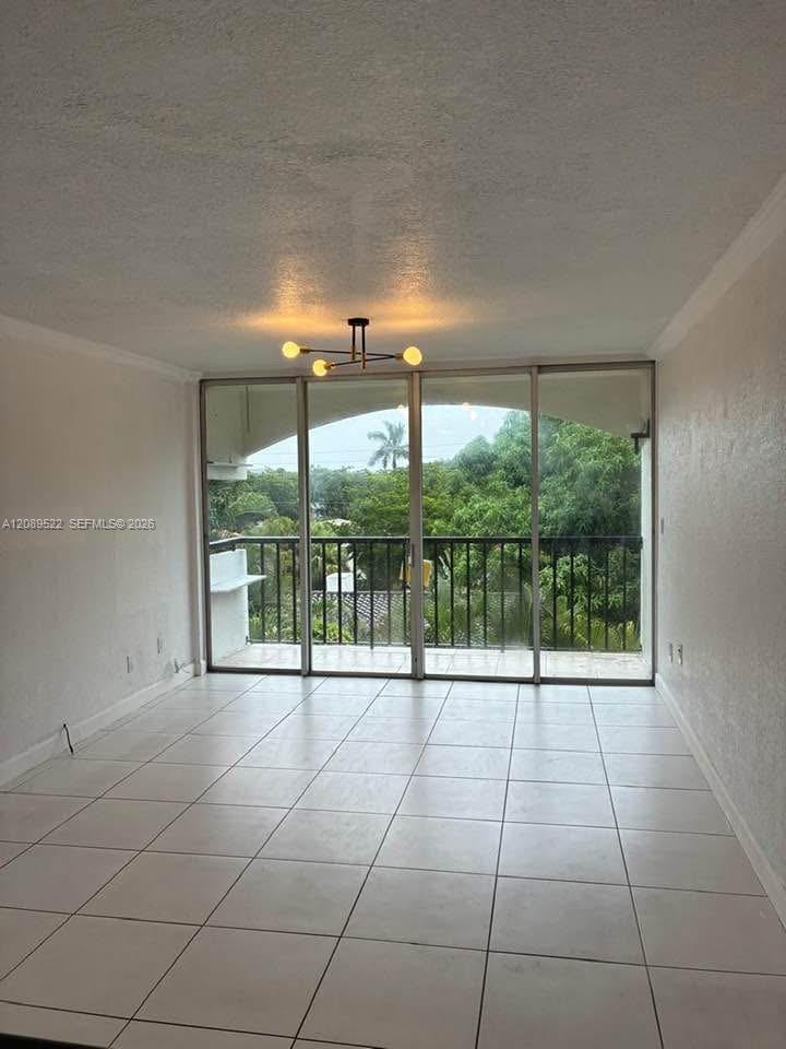 2160 SW 16th Ave # 421
