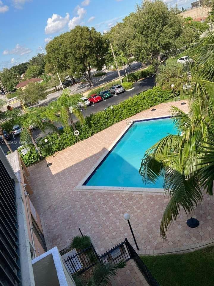 2160 SW 16th Ave # 421