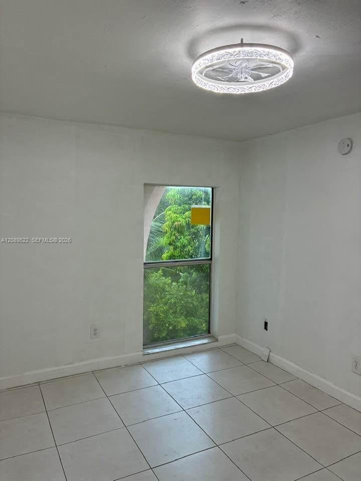 2160 SW 16th Ave # 421