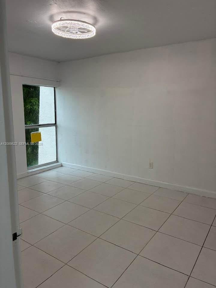 2160 SW 16th Ave # 421