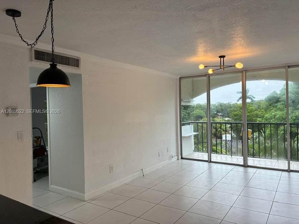 2160 SW 16th Ave # 421