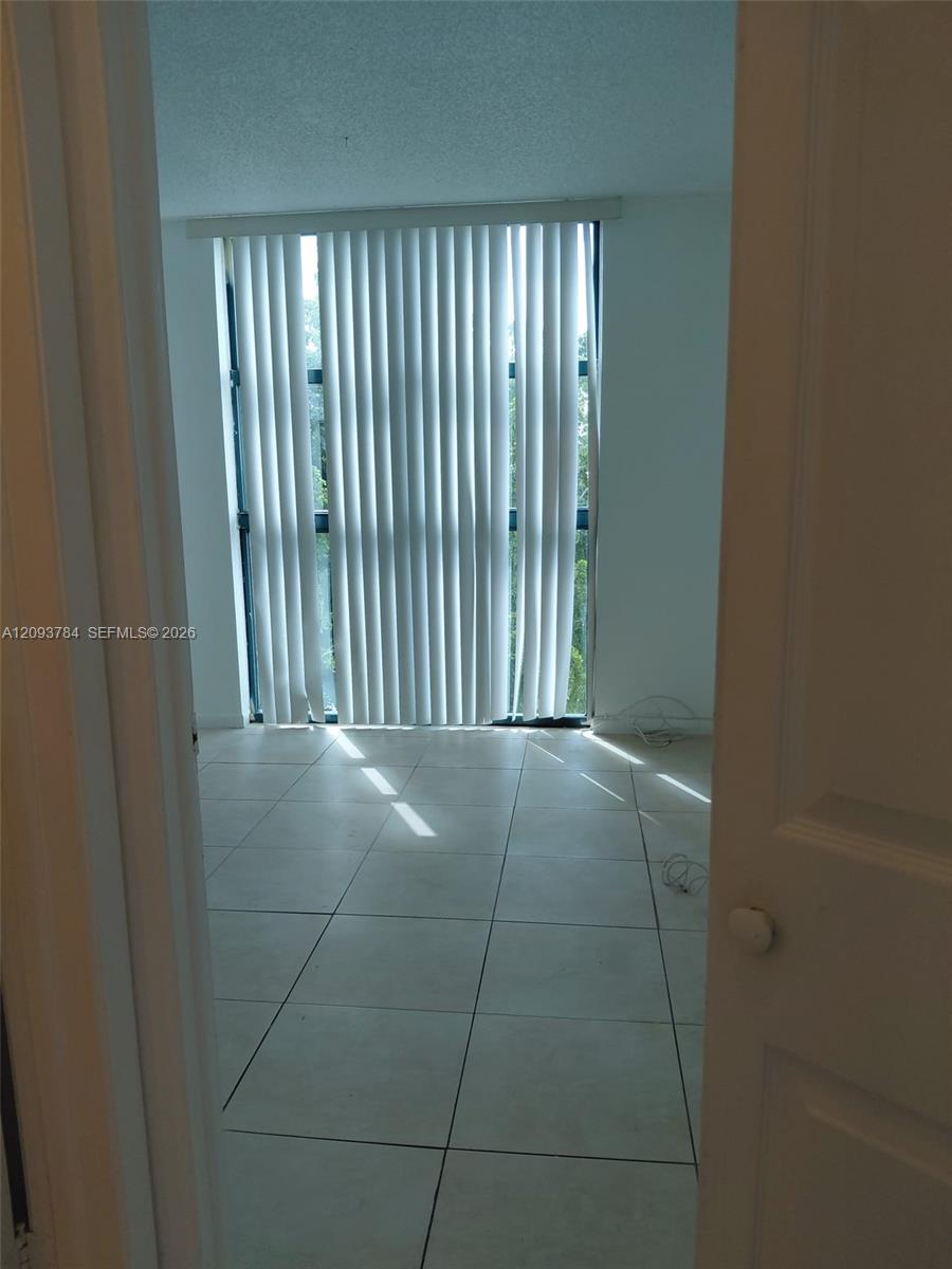 11790 SW 18th St # 3 Unit: 429-3