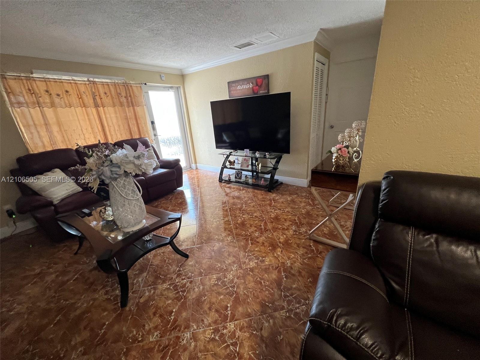 7330 W 14th Ave