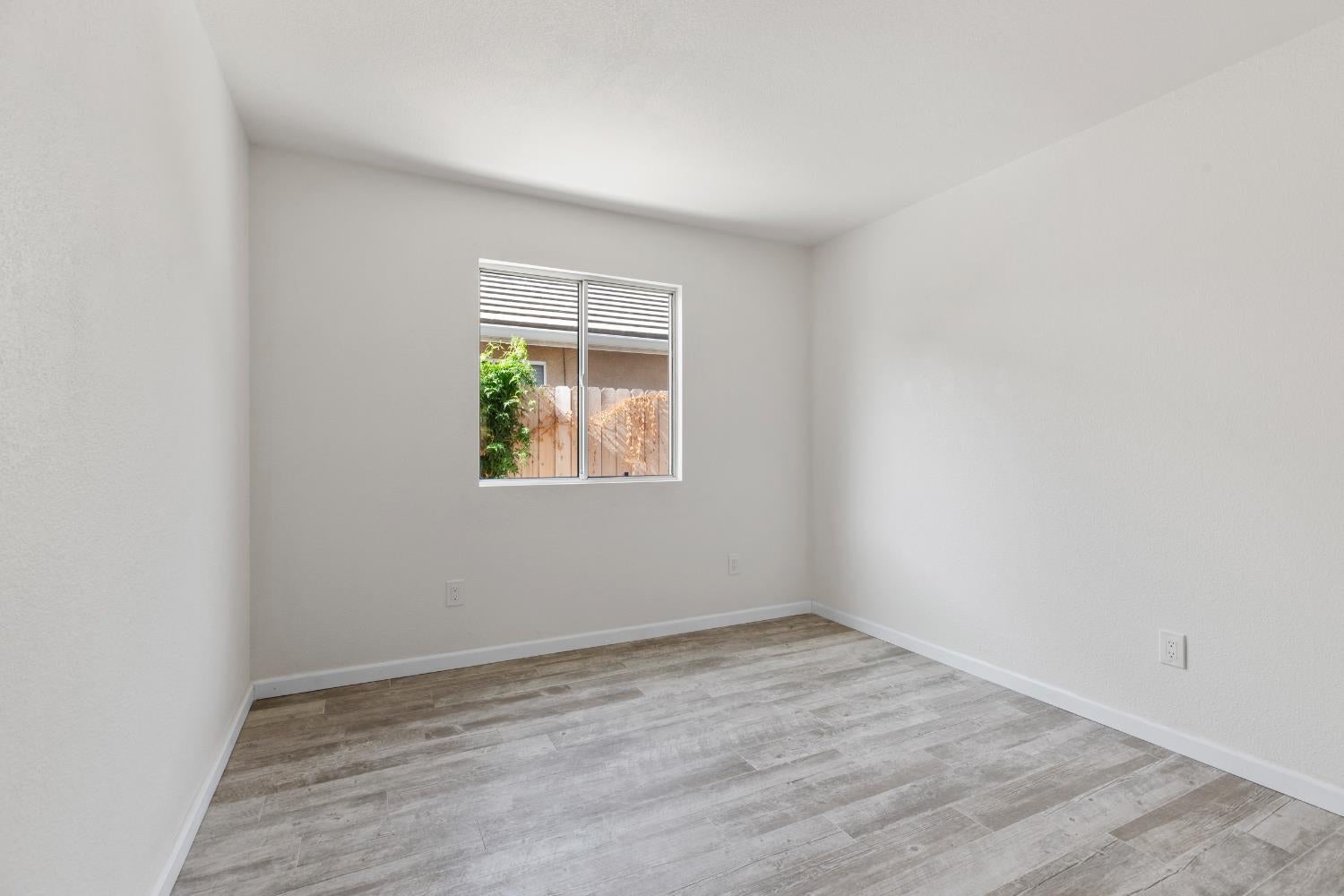 1205 Swan Drive
