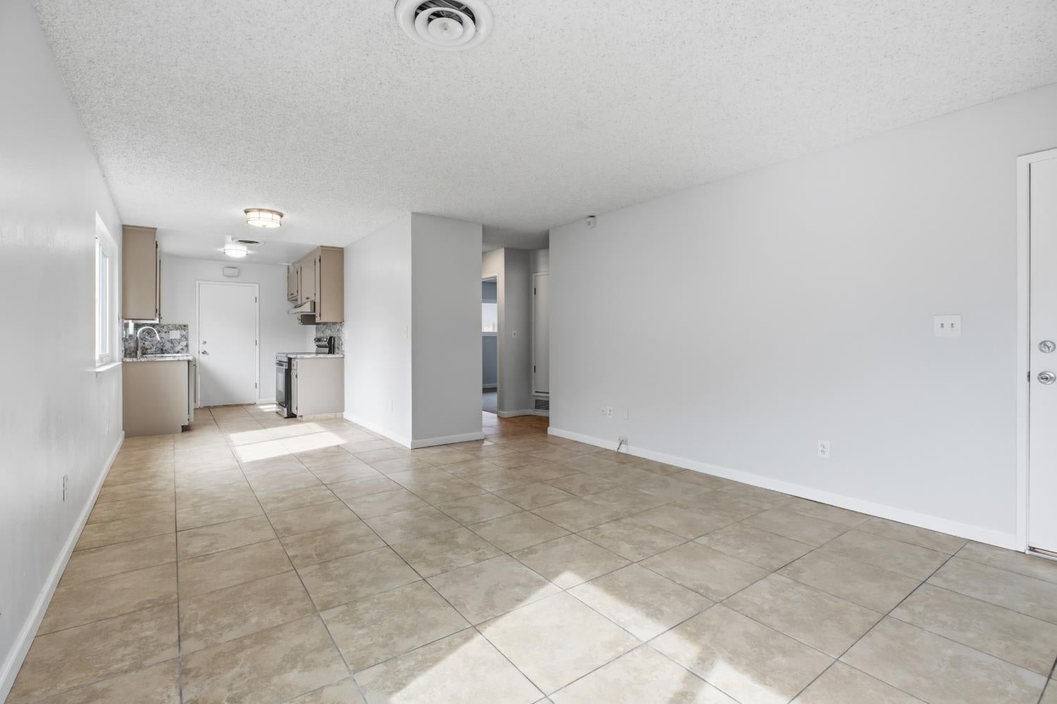 1805 Bradford Court