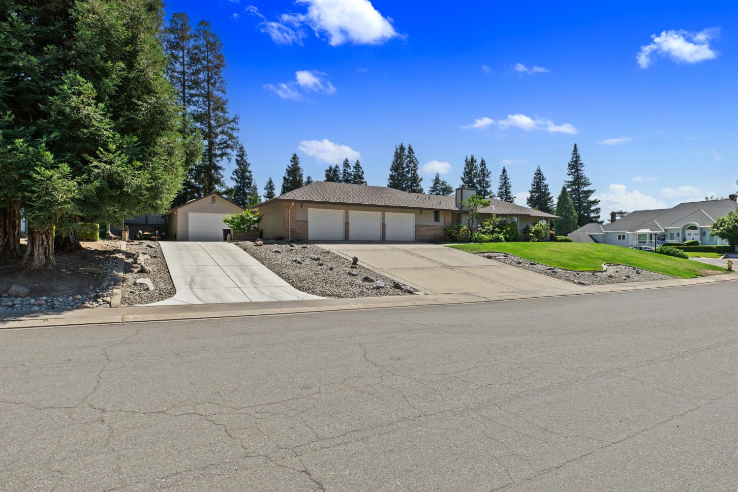 9612 La Posada Drive