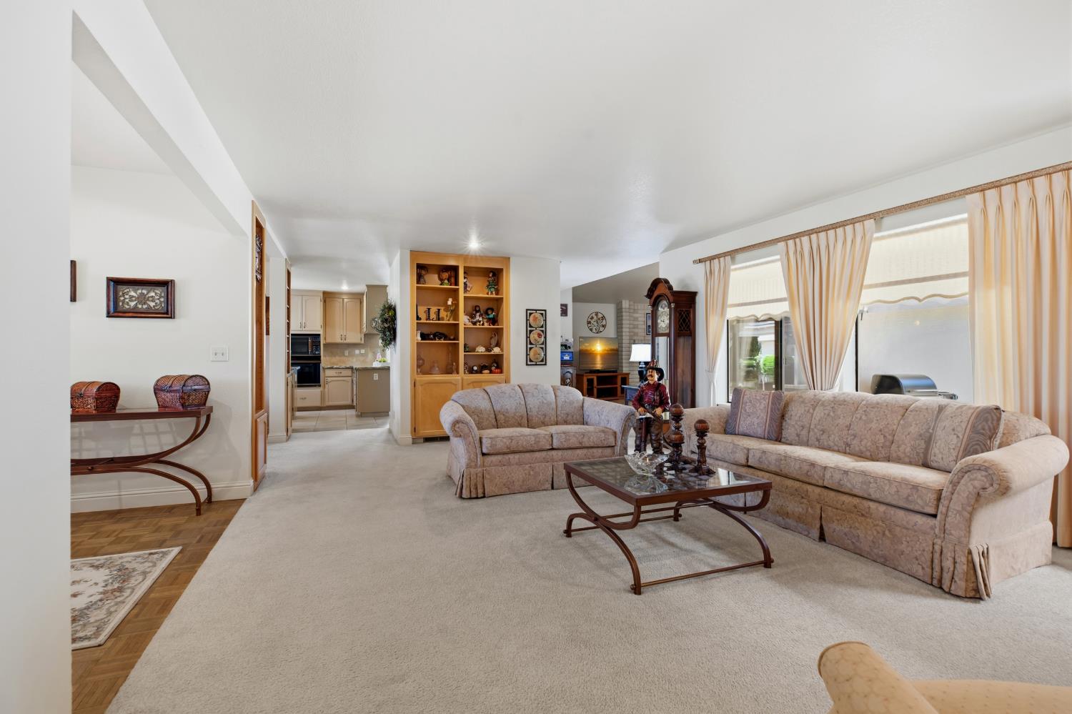 9612 La Posada Drive