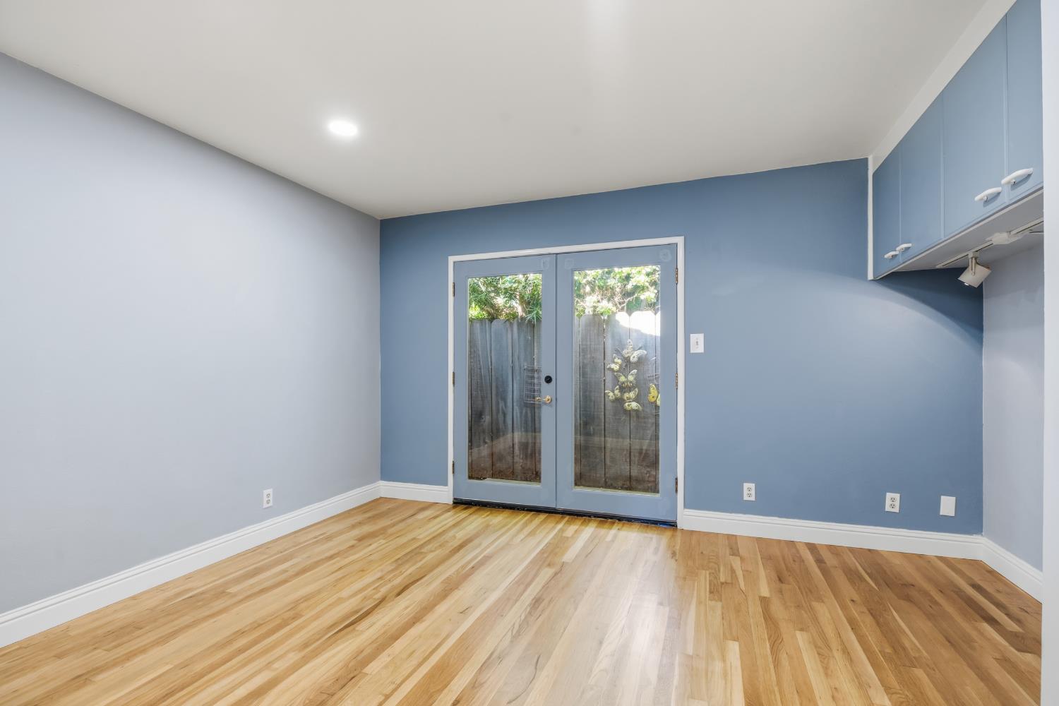 1418 Fordham Avenue