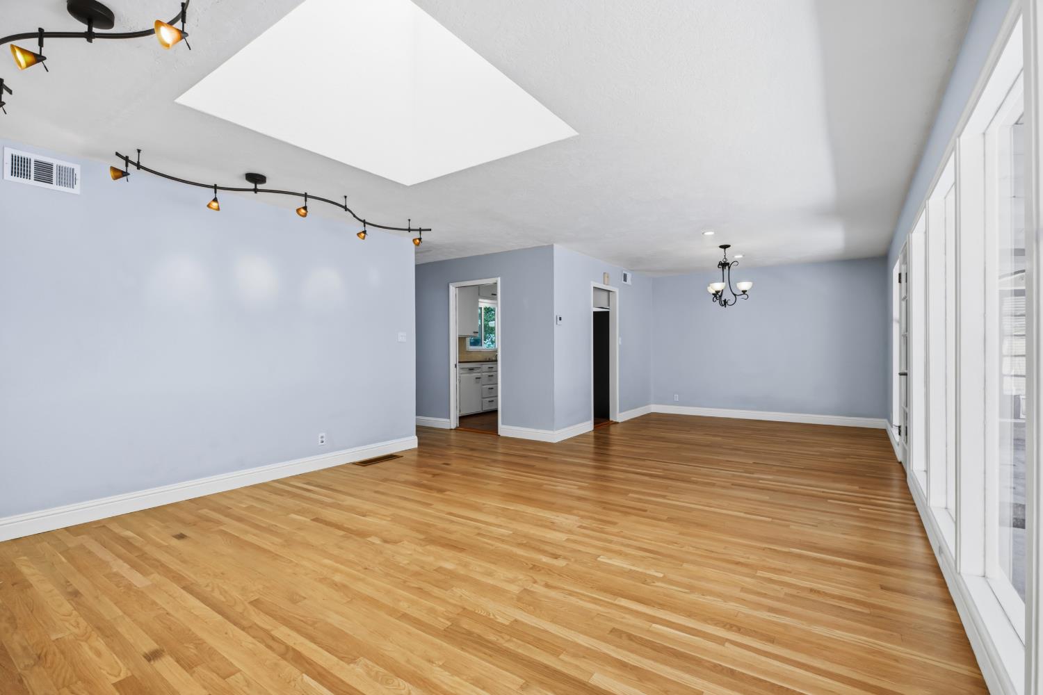 1418 Fordham Avenue