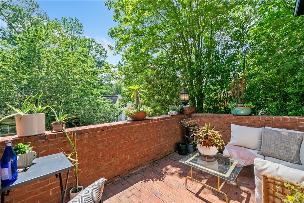 4411 Paces Battle NW