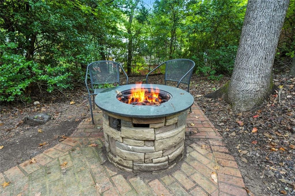 4411 Paces Battle NW