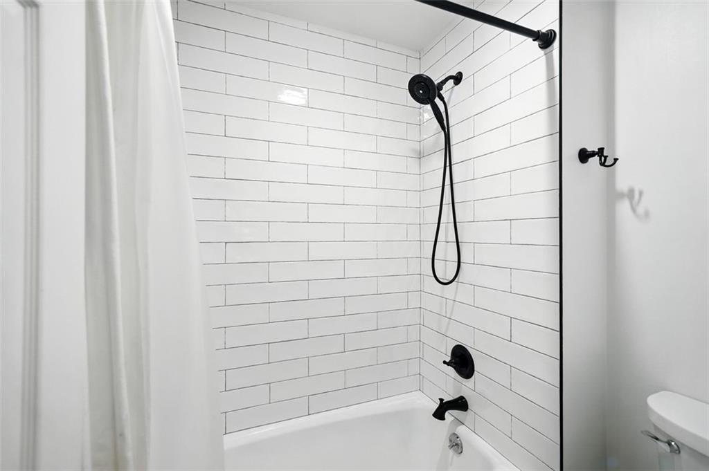 4411 Paces Battle NW