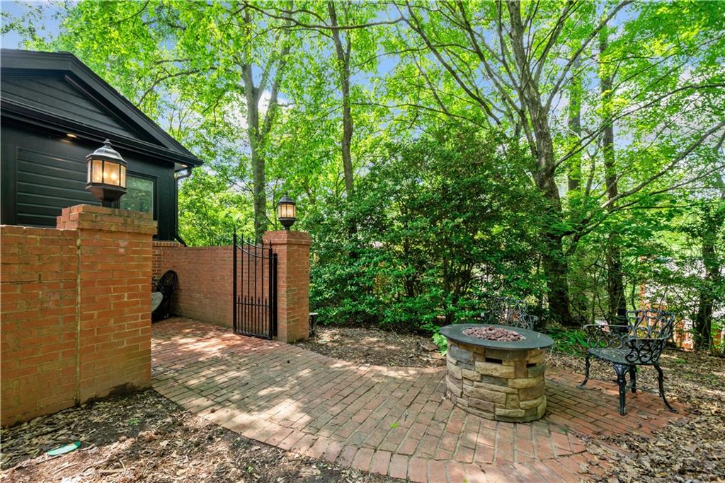 4411 Paces Battle NW