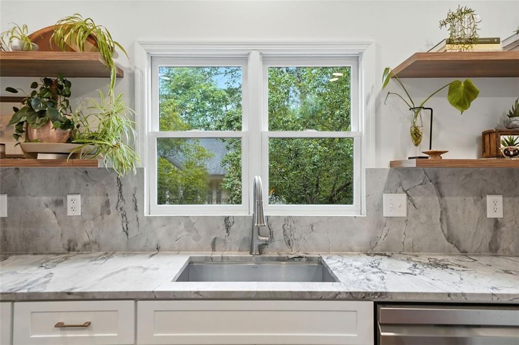 4411 Paces Battle NW