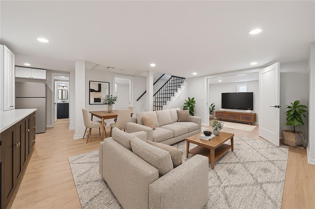 2885 Dale Creek Drive NW