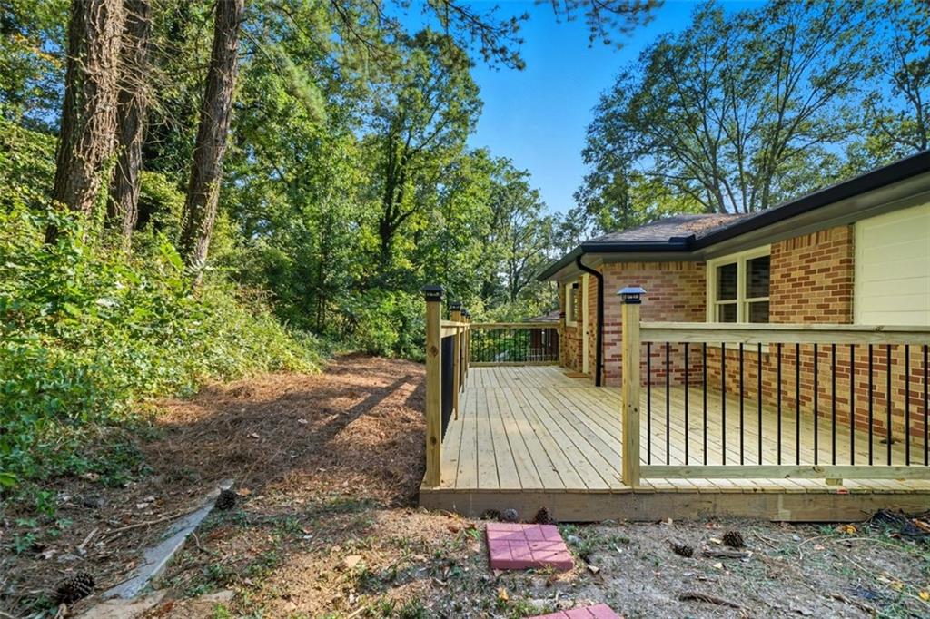 2885 Dale Creek Drive NW