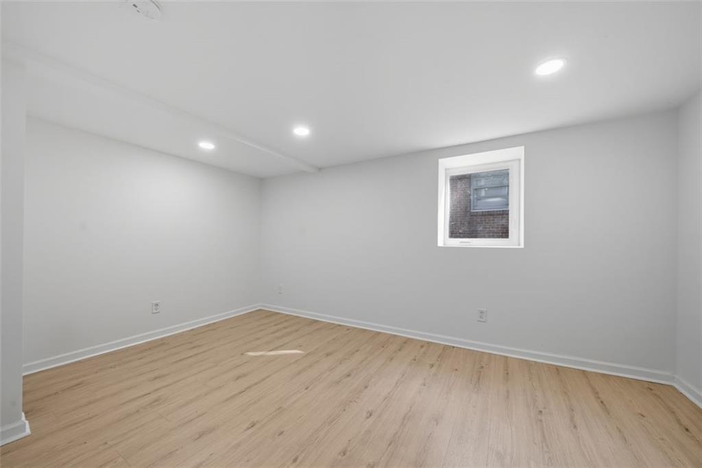 2885 Dale Creek Drive NW