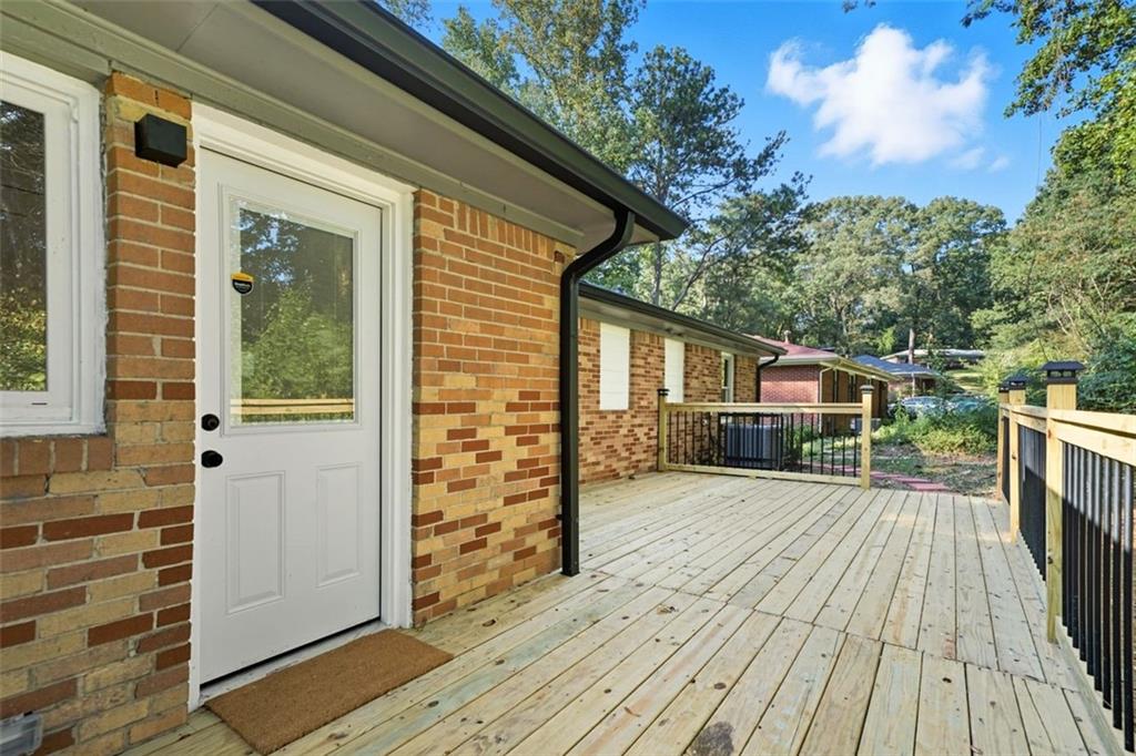 2885 Dale Creek Drive NW