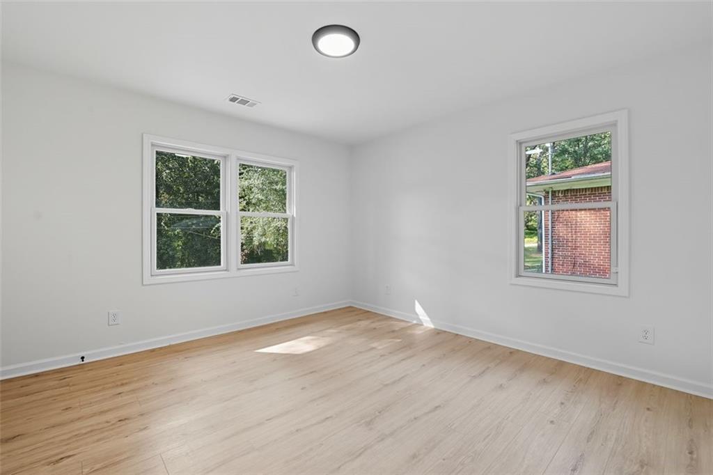 2885 Dale Creek Drive NW