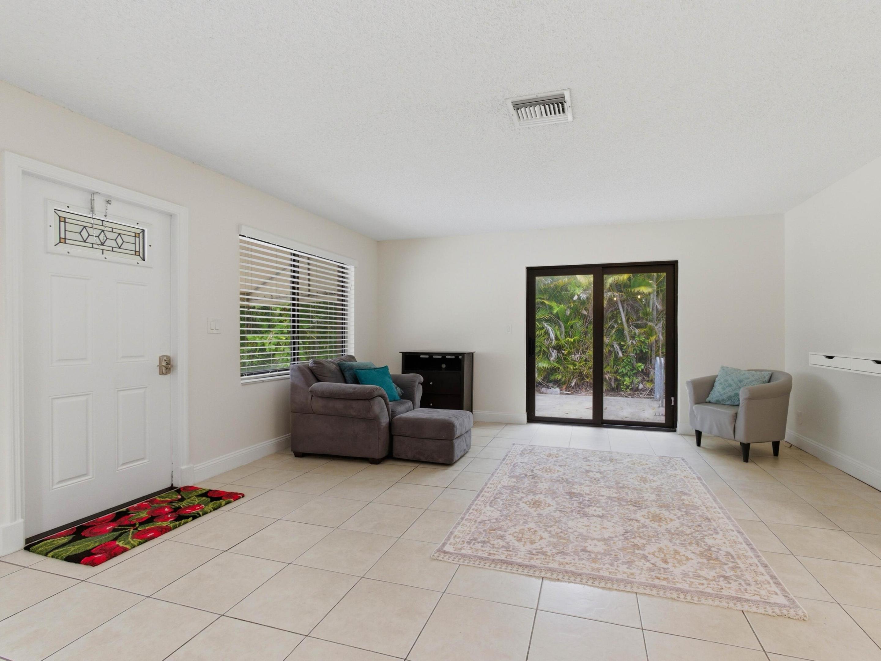 825 Dogwood Drive