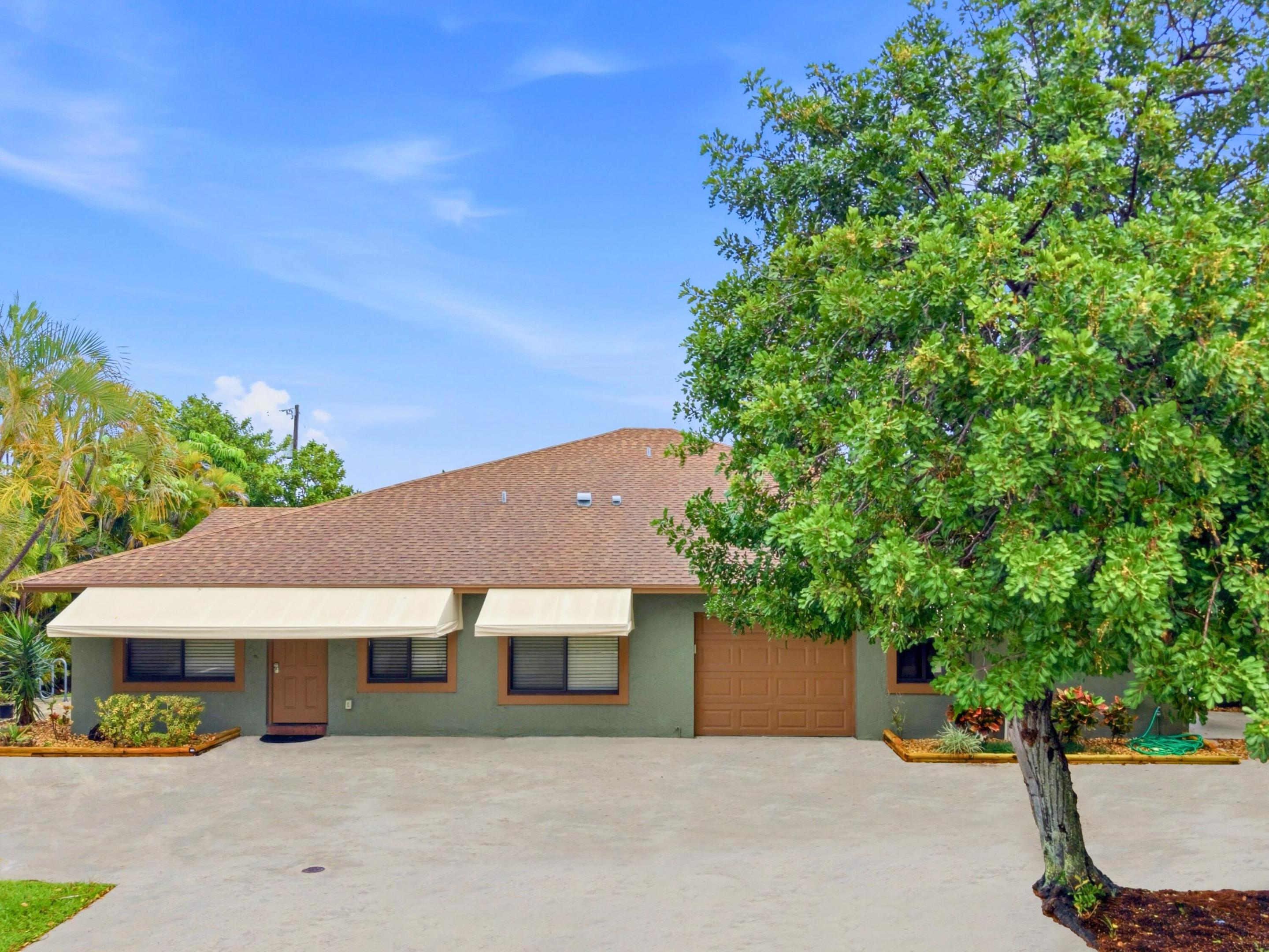 825 Dogwood Drive