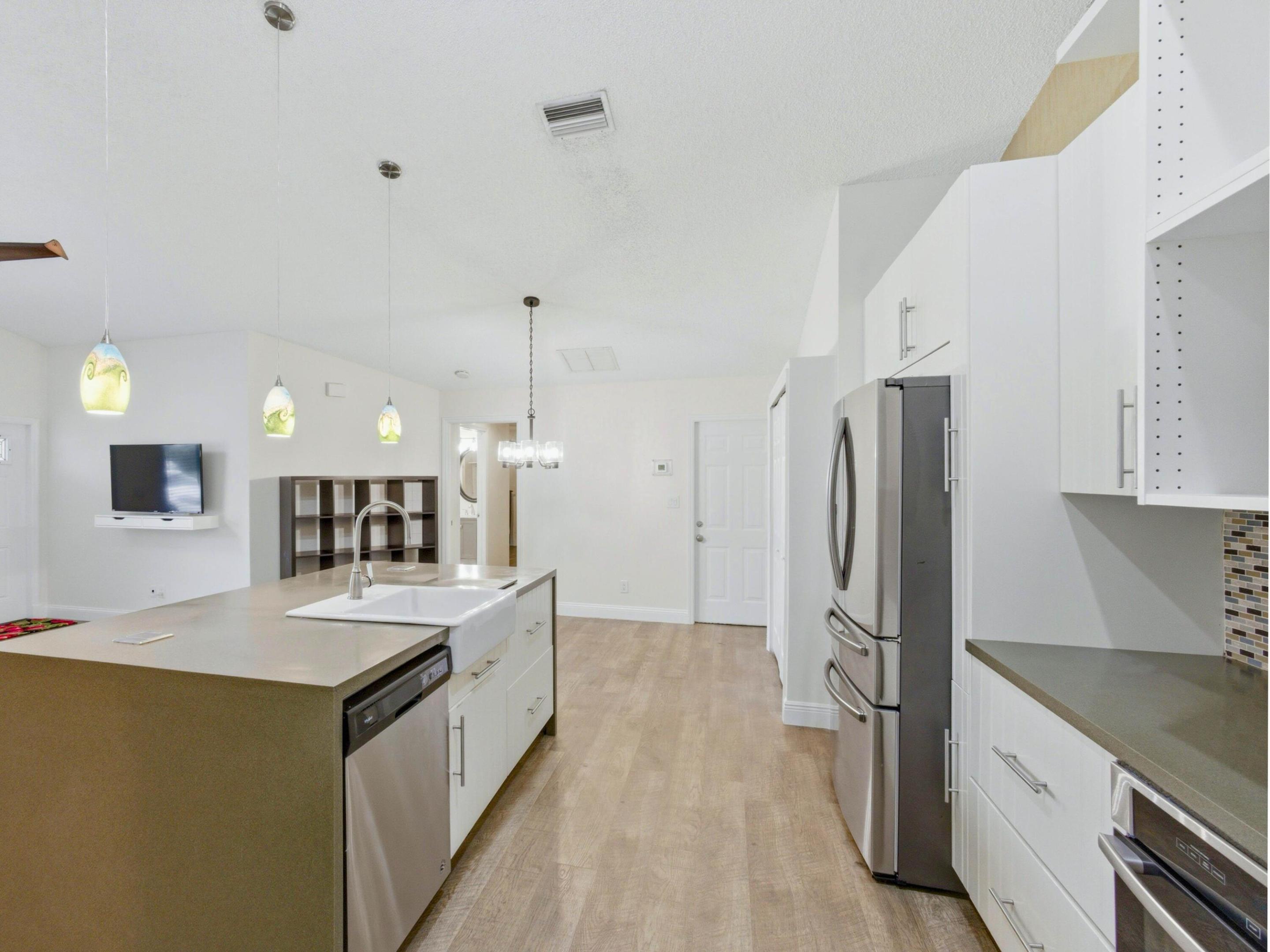 825 Dogwood Drive