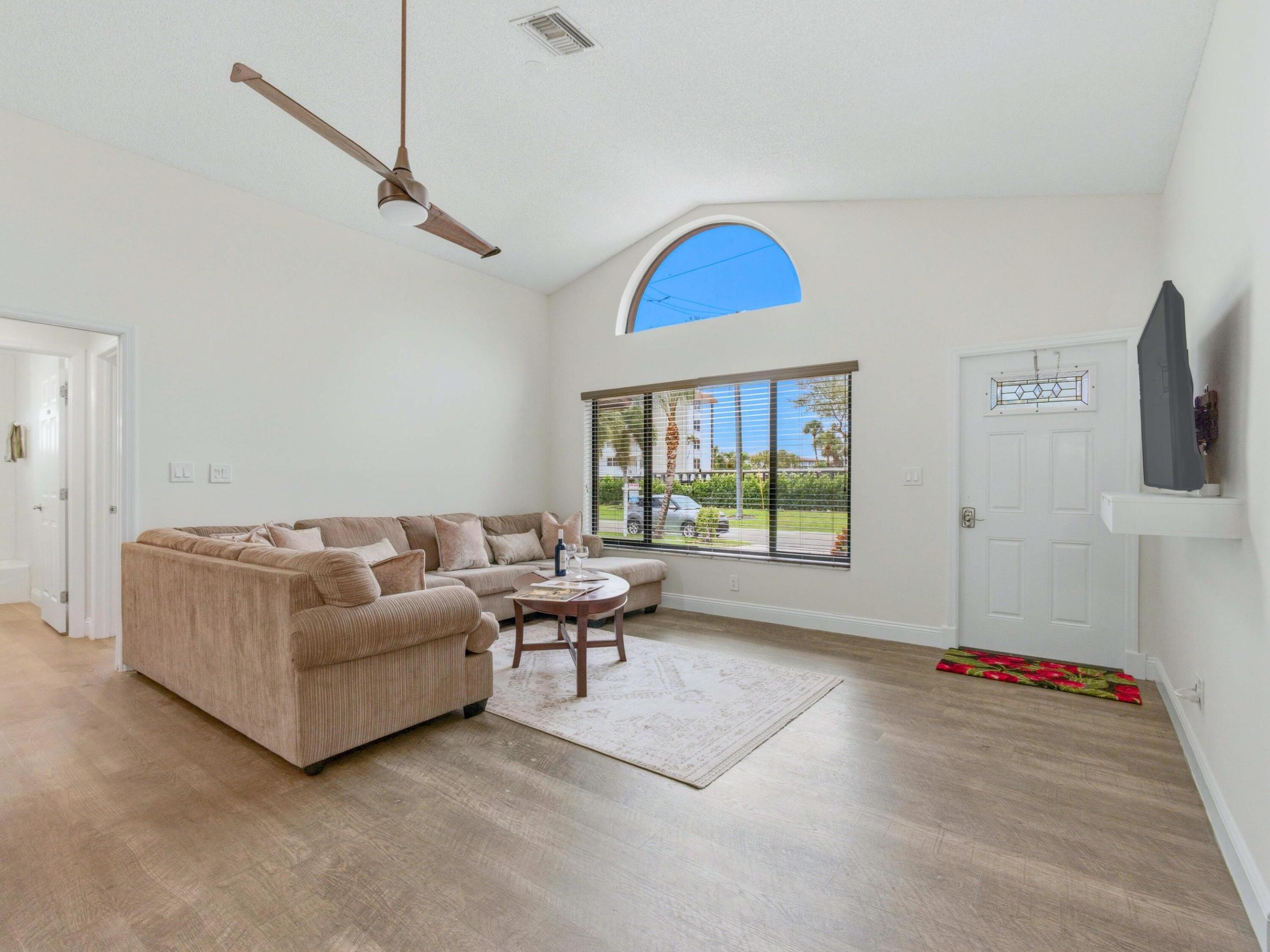 825 Dogwood Drive