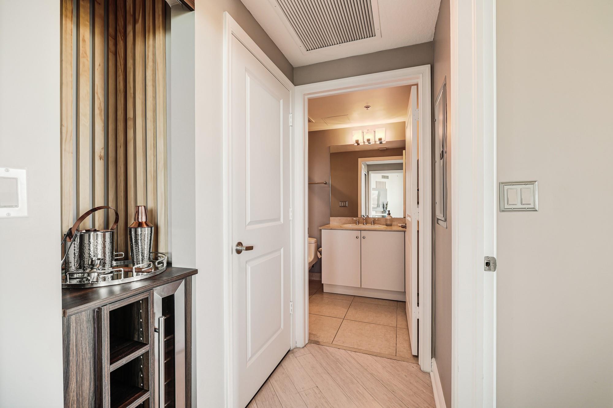 450 N Federal Hwy Unit: 715N