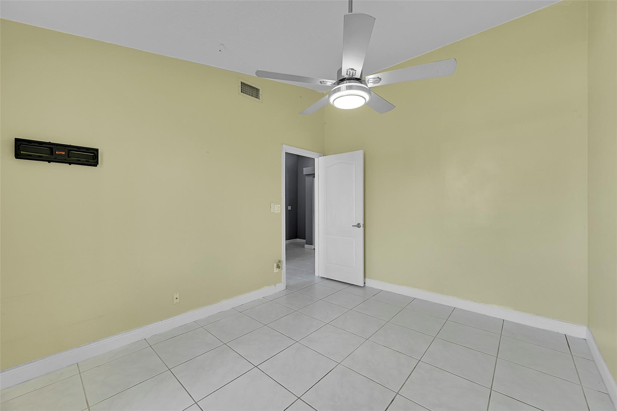 9677 Boca Gardens Cir D