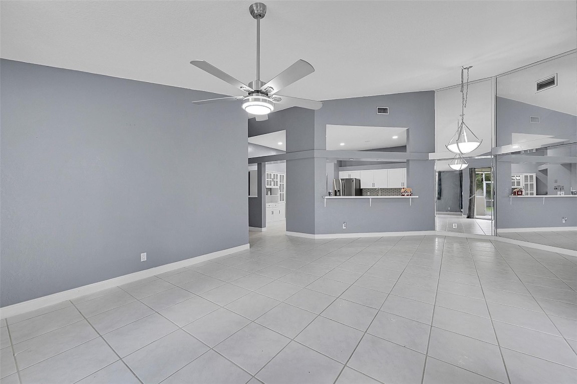 9677 Boca Gardens Cir D