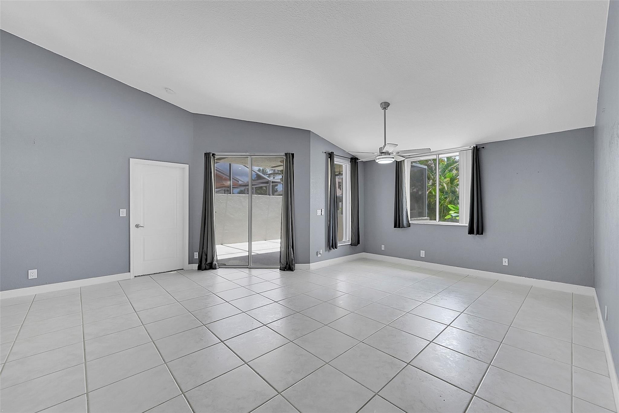 9677 Boca Gardens Cir D