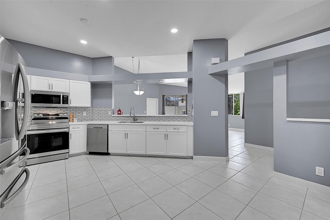 9677 Boca Gardens Cir D