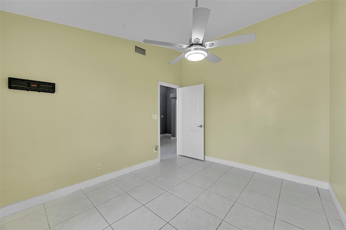 9677 Boca Gardens Cir D