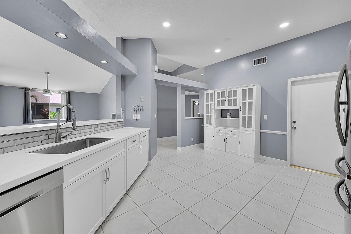 9677 Boca Gardens Cir D