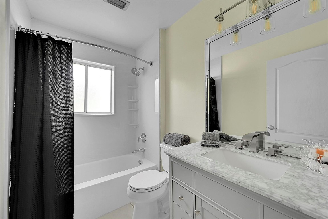 9677 Boca Gardens Cir D