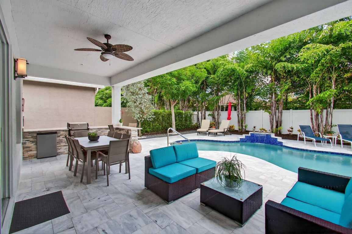 15362 Sandy Beach Ter