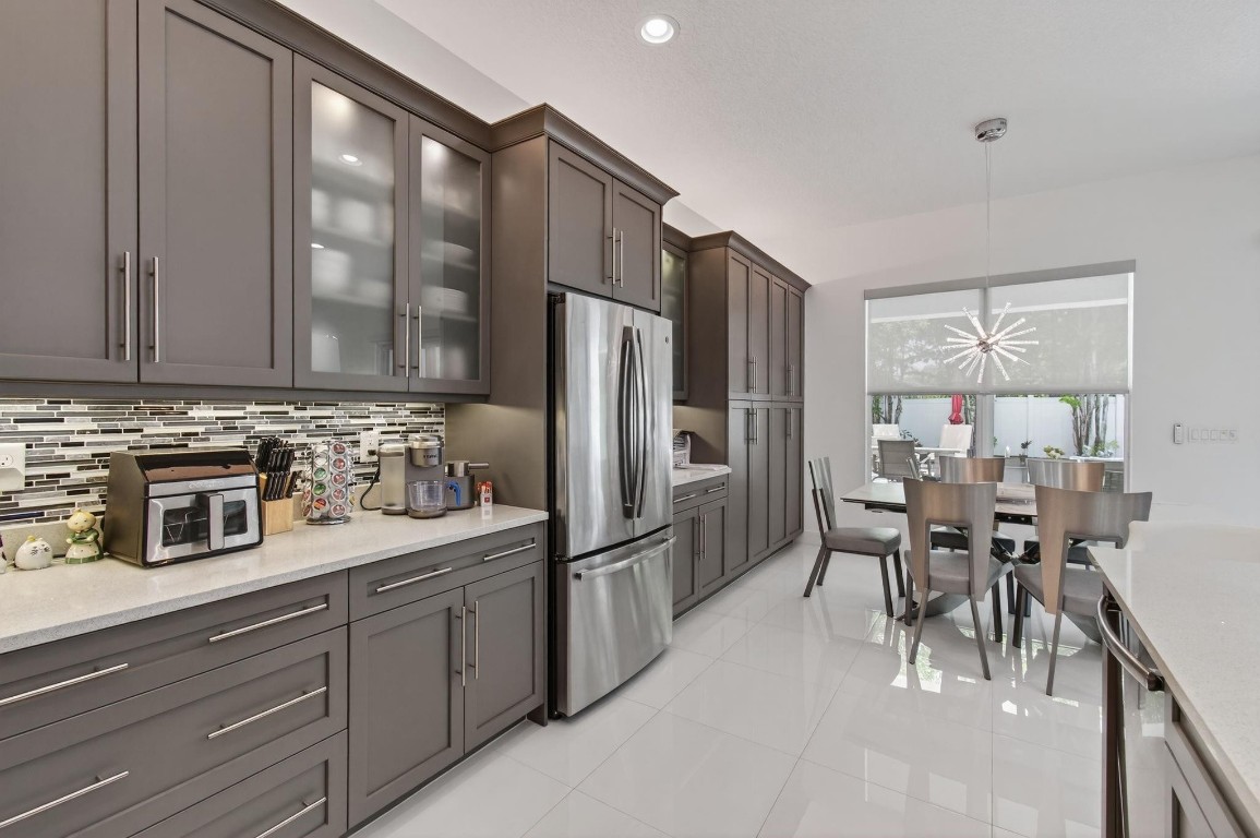 15362 Sandy Beach Ter