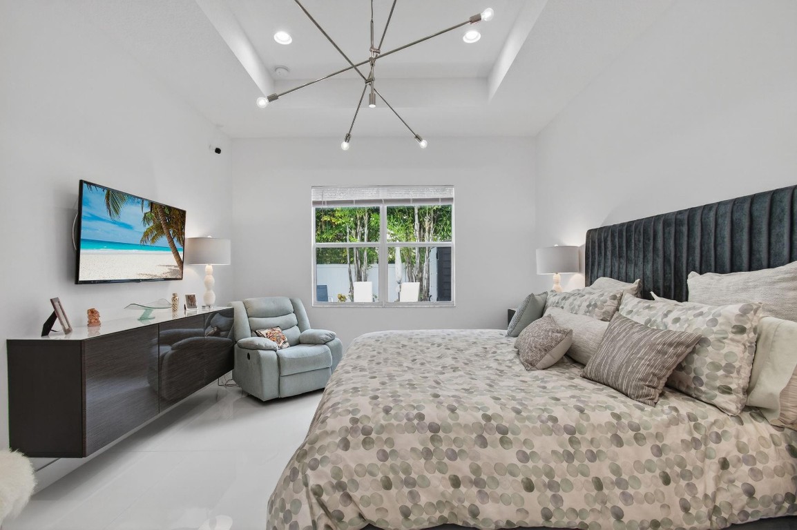 15362 Sandy Beach Ter