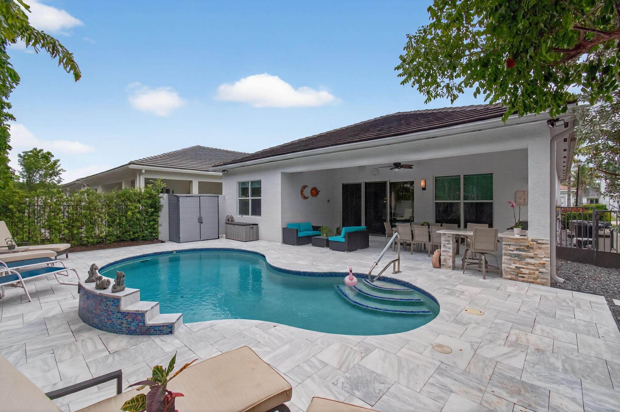 15362 Sandy Beach Ter