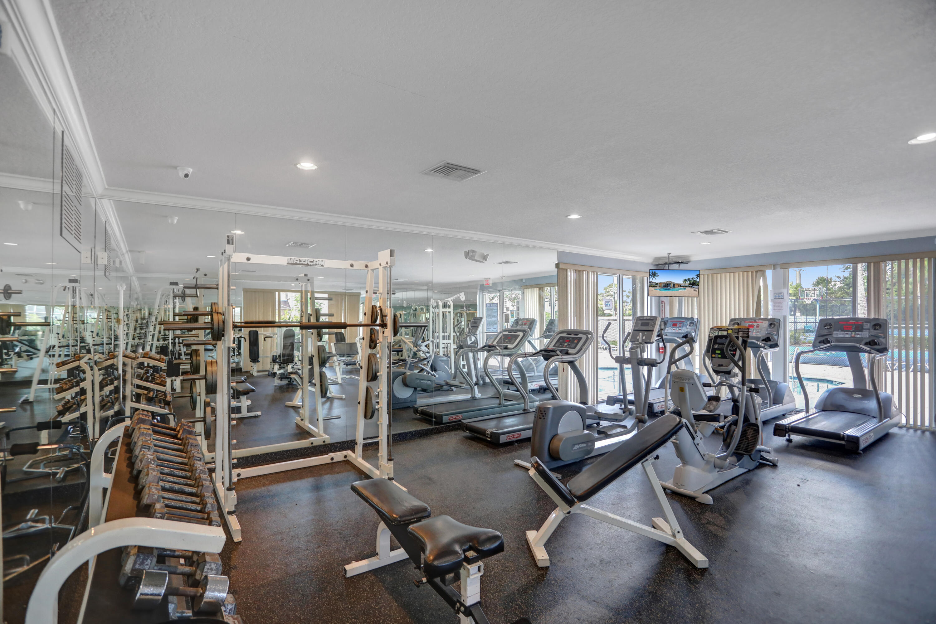 7501 Colony Palm Drive