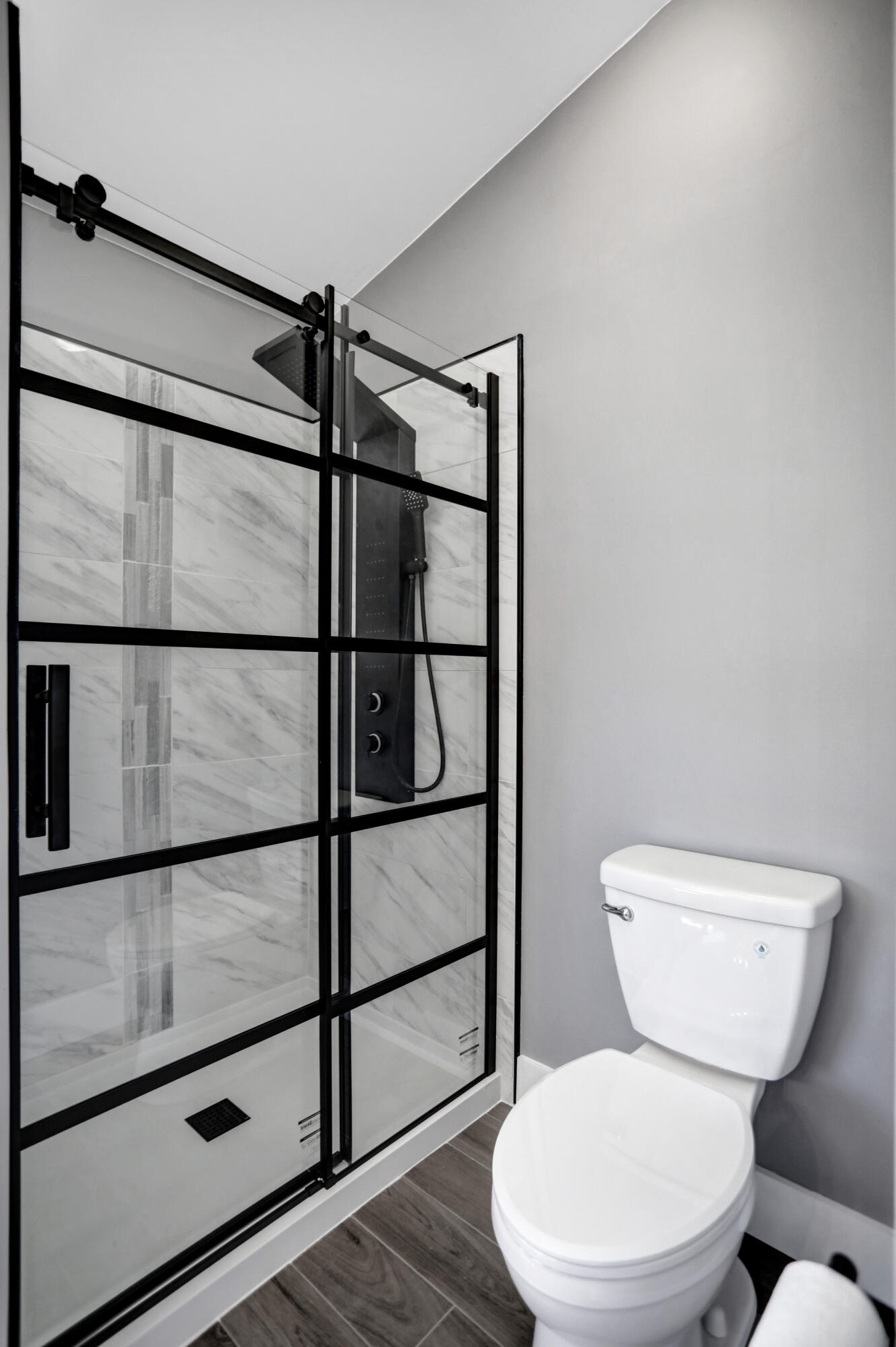 7501 Colony Palm Drive